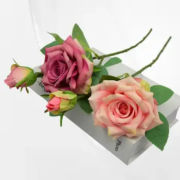 Елегантна къса клонка двуглавой рози -добра изкуствени цветя за всеки повод